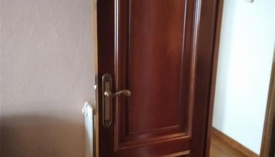 Foto 1 de Pis en venda a Calle Los Rosales, 6, Zona Alta, León