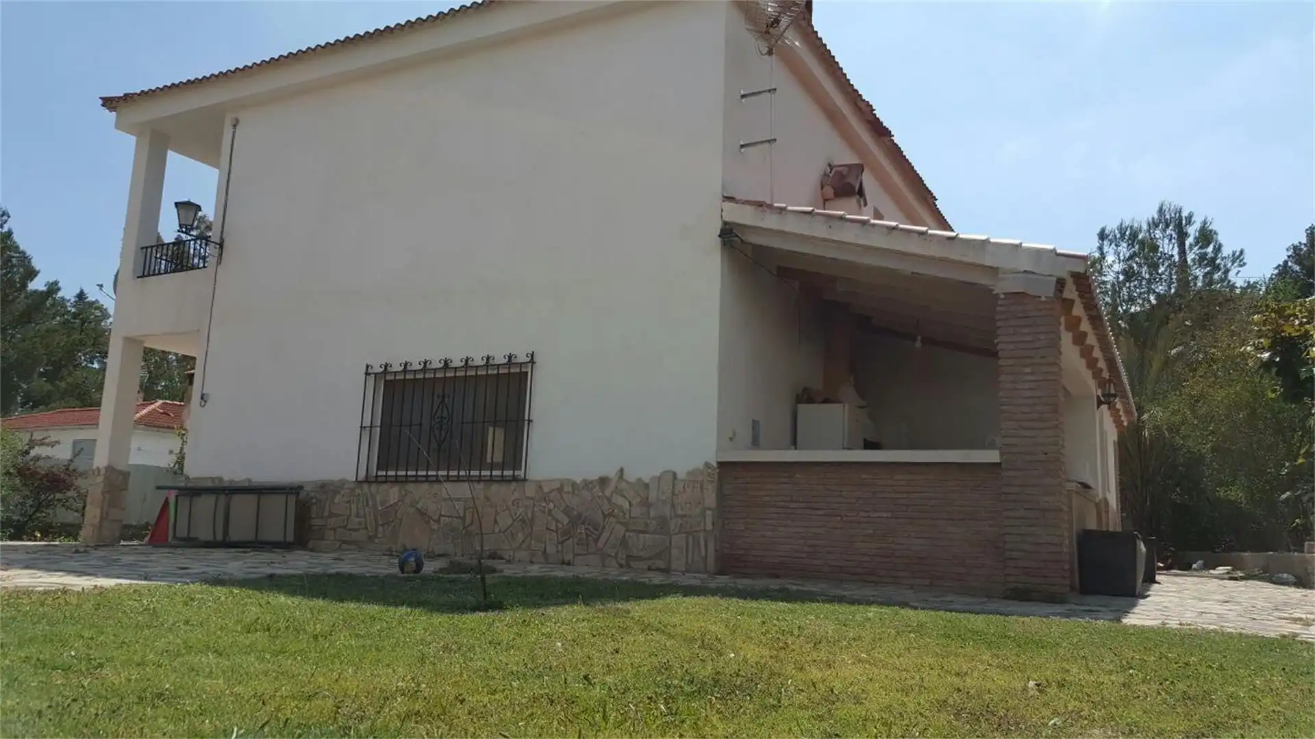 Vista exterior de Casa o xalet en venda en Órgiva amb Piscina i Balcó