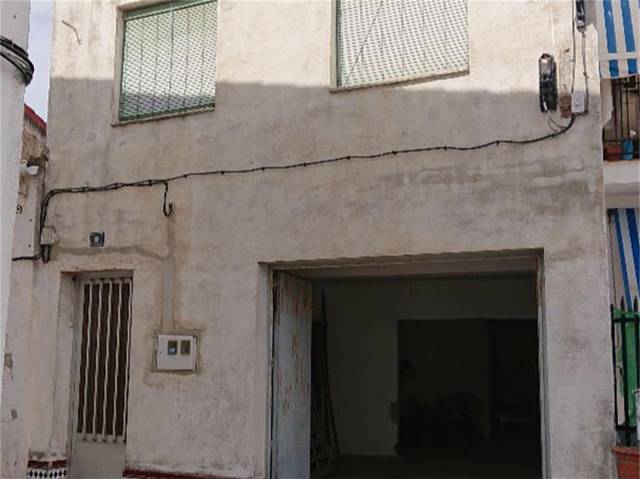 Casa adosada en venta en calle tahona, 9 de herrer