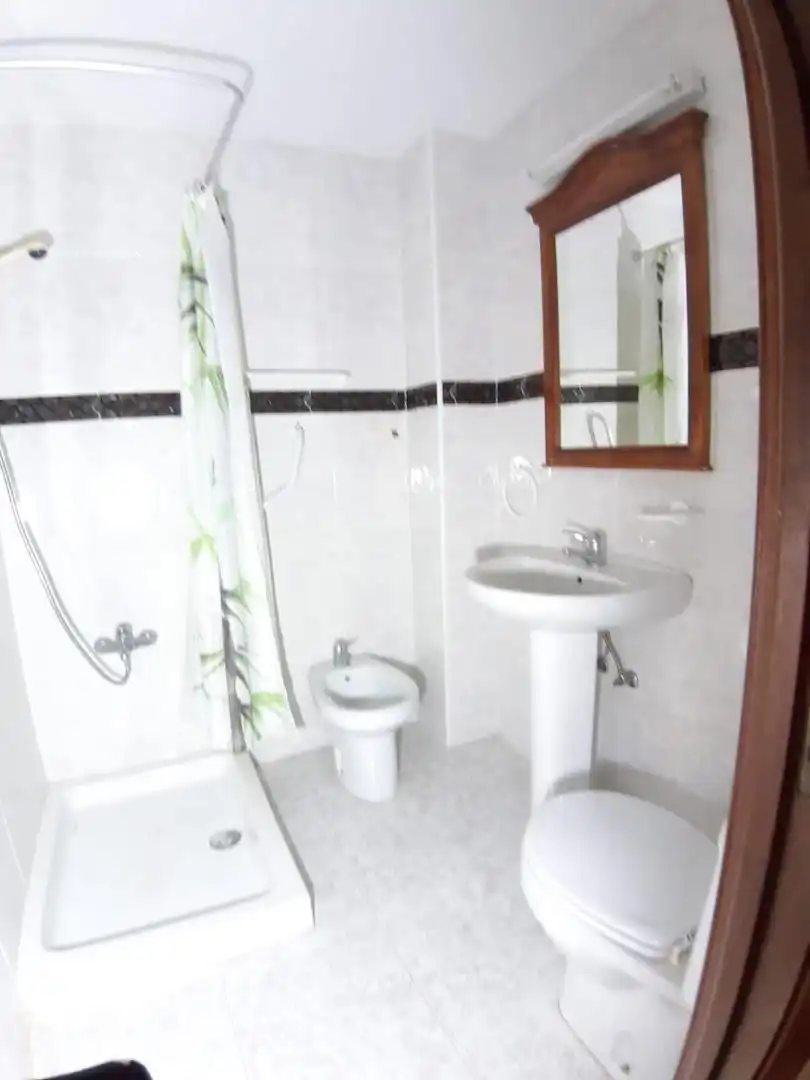 Wohnung zum Verkauf in Calle Polito, 23, Tolox Badezimmer von Wohnung zum Verkauf in Tolox mit Terrasse und Balkon