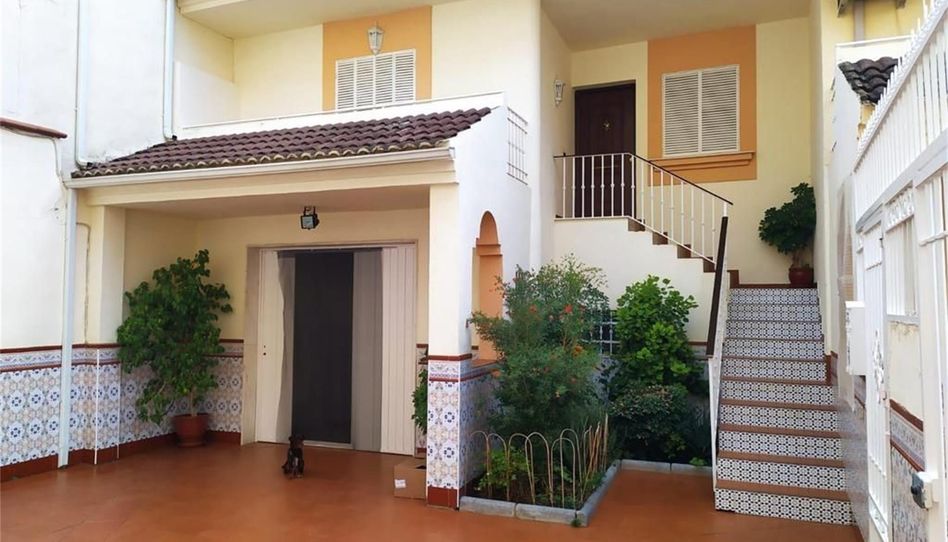 Foto 1 de Casa adosada en venda a Calle Maestro Pedro Roque, 12, Bailén, Jaén