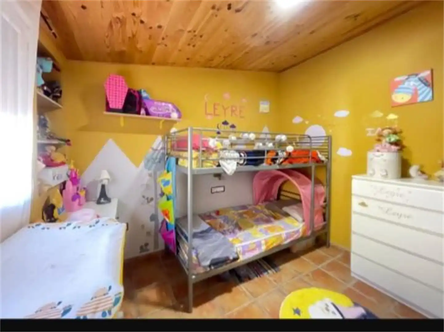 Casa adosada en venta en Carrer Advocat Senabre, 23, Muro de Alcoy Habitación de Casa adosada en venta en Muro de Alcoy