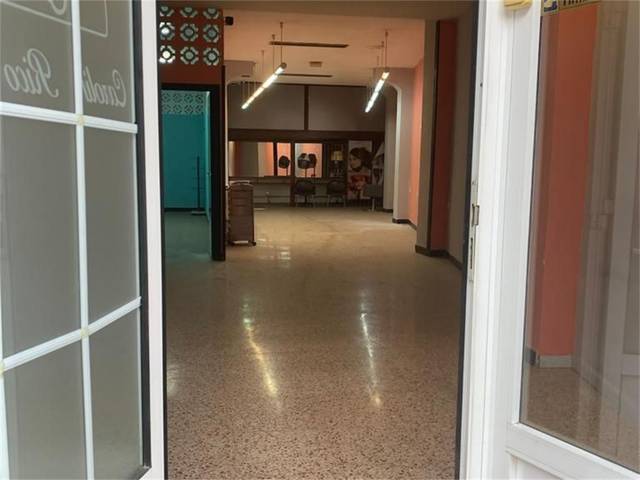 Local comercial en Alquiler en Carrer Ausiàs March, 25 en Tavernes Blanques