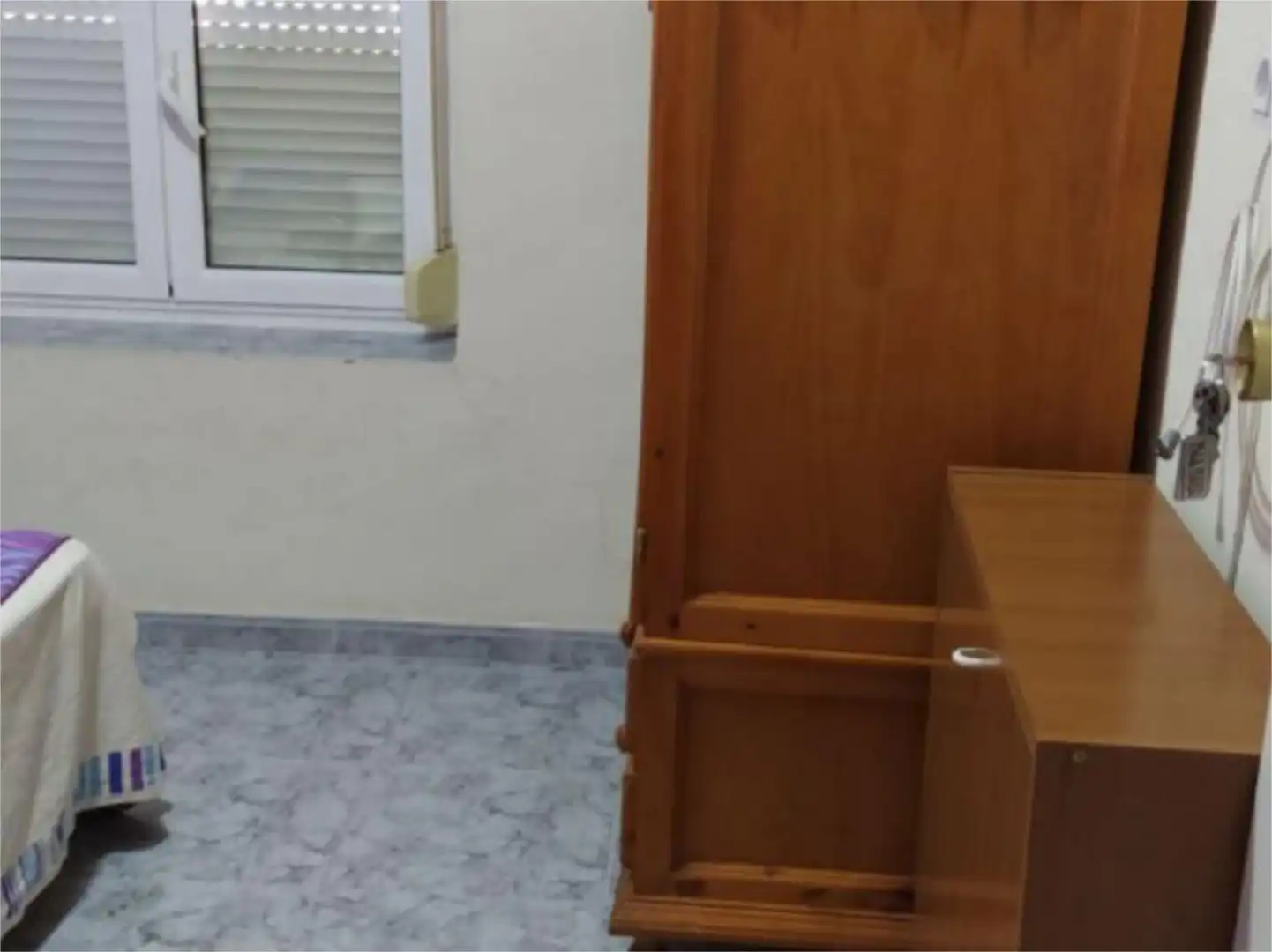 Habitación de Planta baja en venta en Villarrobledo con Terraza