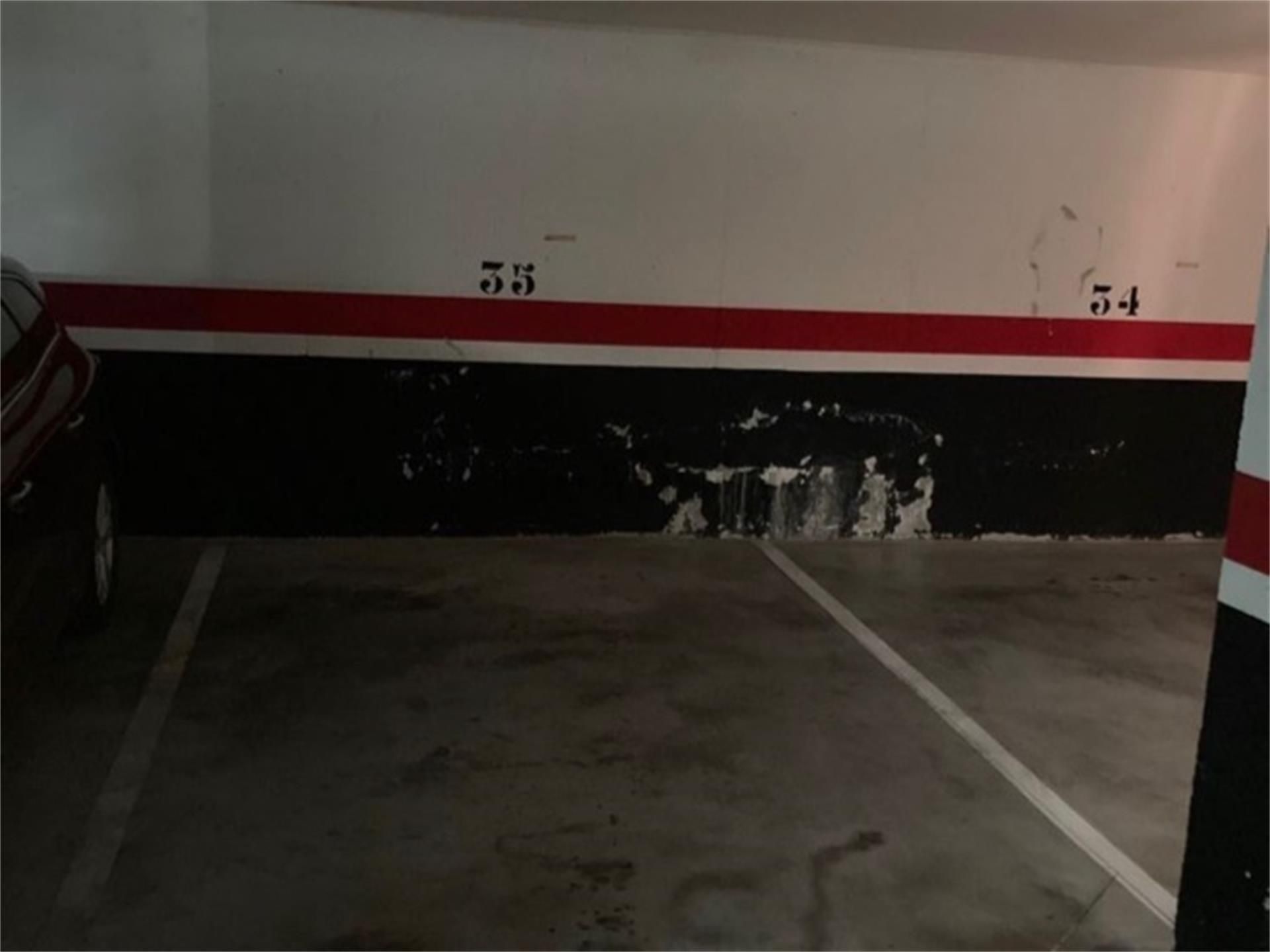 Parking of Garage for sale in  Madrid Capital