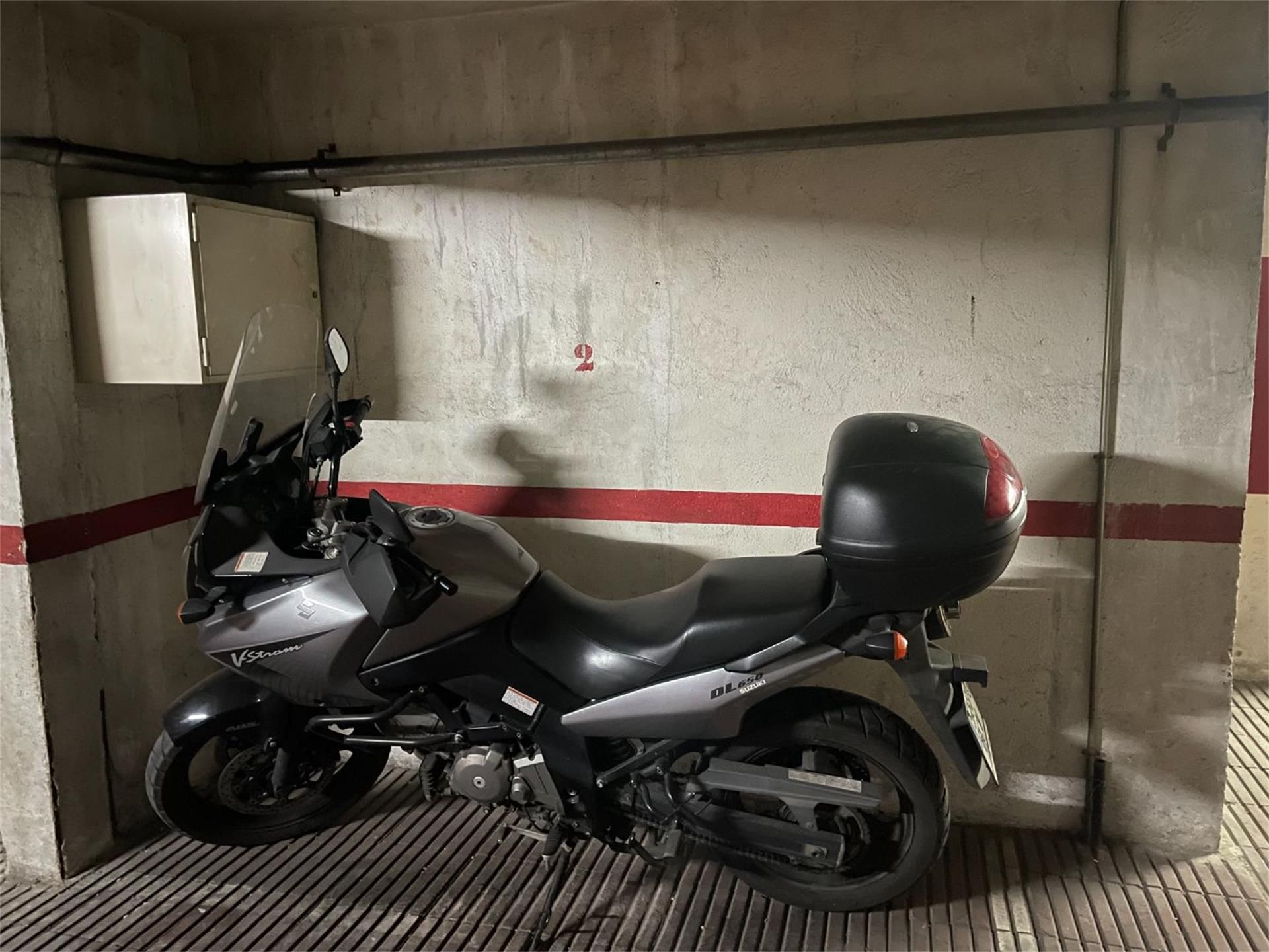 Garaje en venta en Avinguda Meridiana, 205, El Camp de l'Arpa del Clot