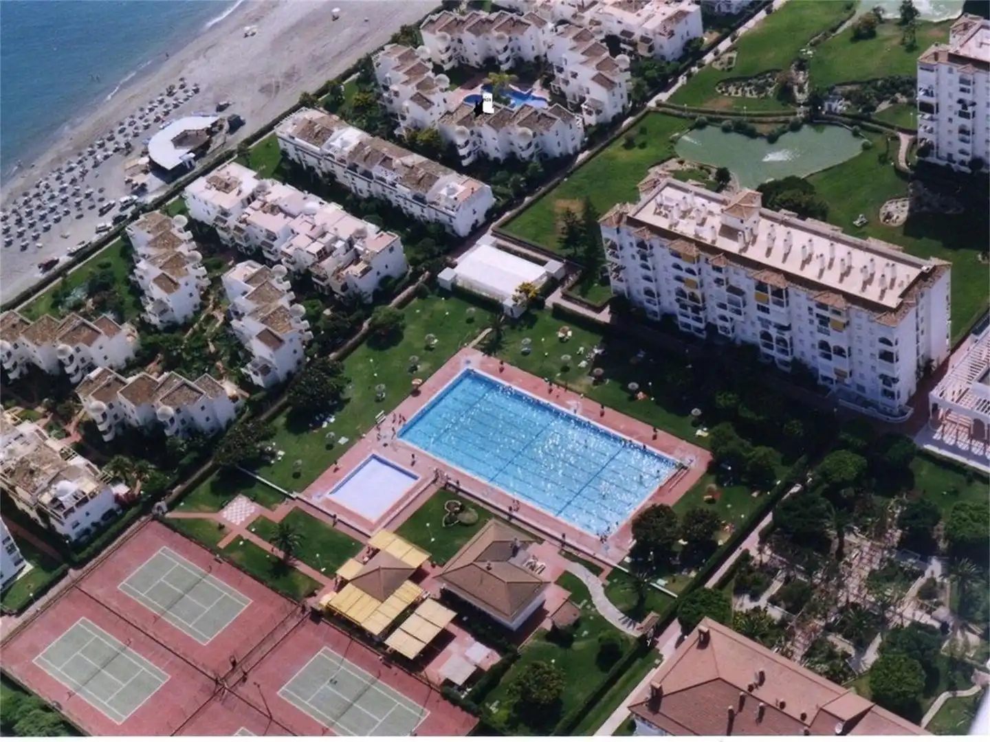 Apartamento de alquiler en Avenida Costa del Sol, 12, Laguna Beach Piscina de Apartamento de alquiler en Torrox con Aire acondicionado, Terraza y Piscina