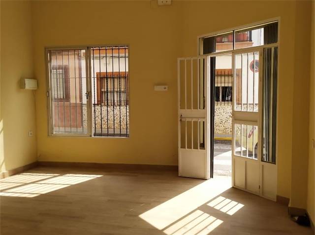 Local comercial en Alquiler en Calle Murillo, 8 en Cantillana