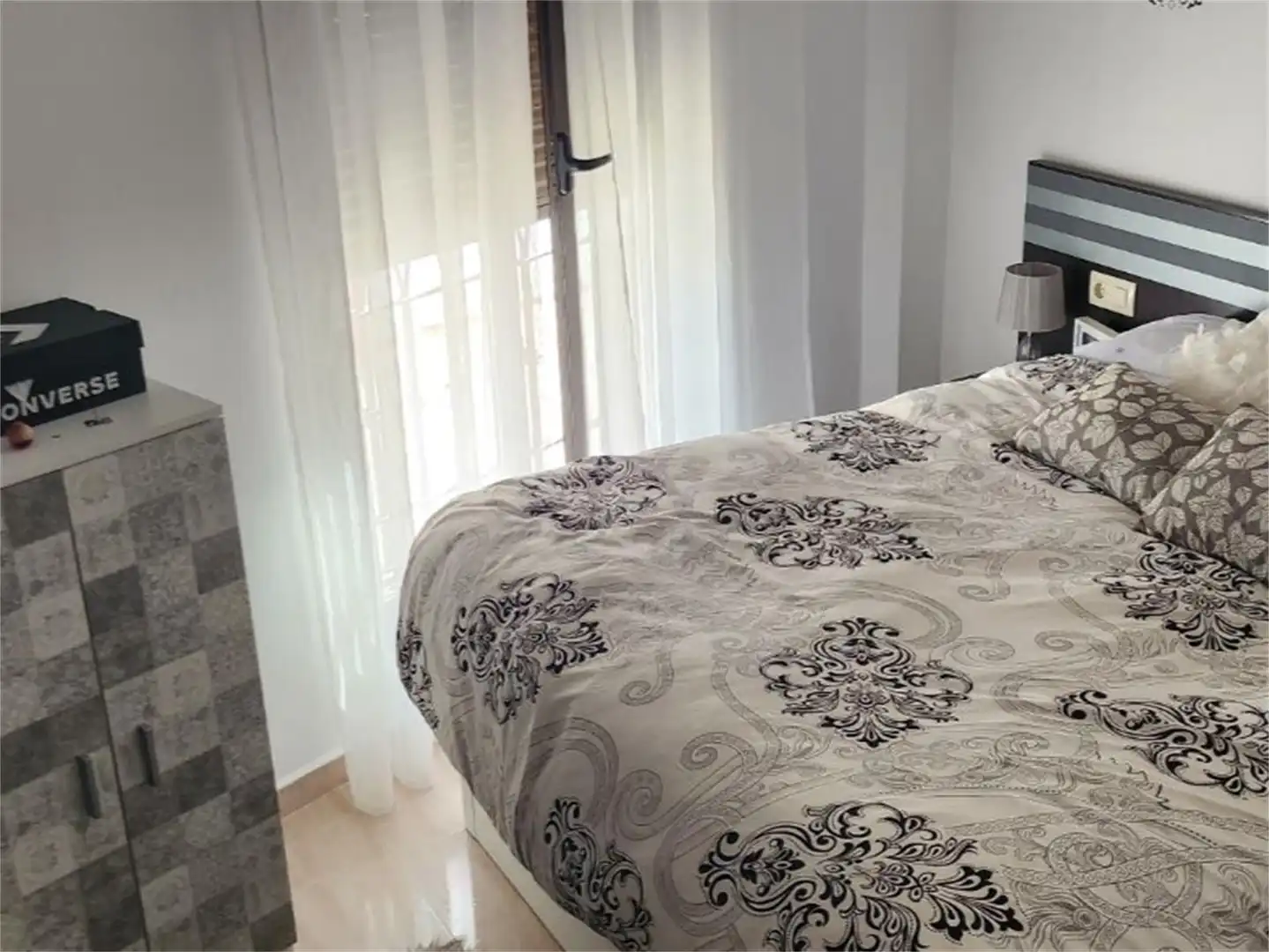 Piso en venta en Calle los Tejedores, 16, Baeza Habitación de Piso en venta en Baeza con Aire acondicionado, Calefacción y Terraza