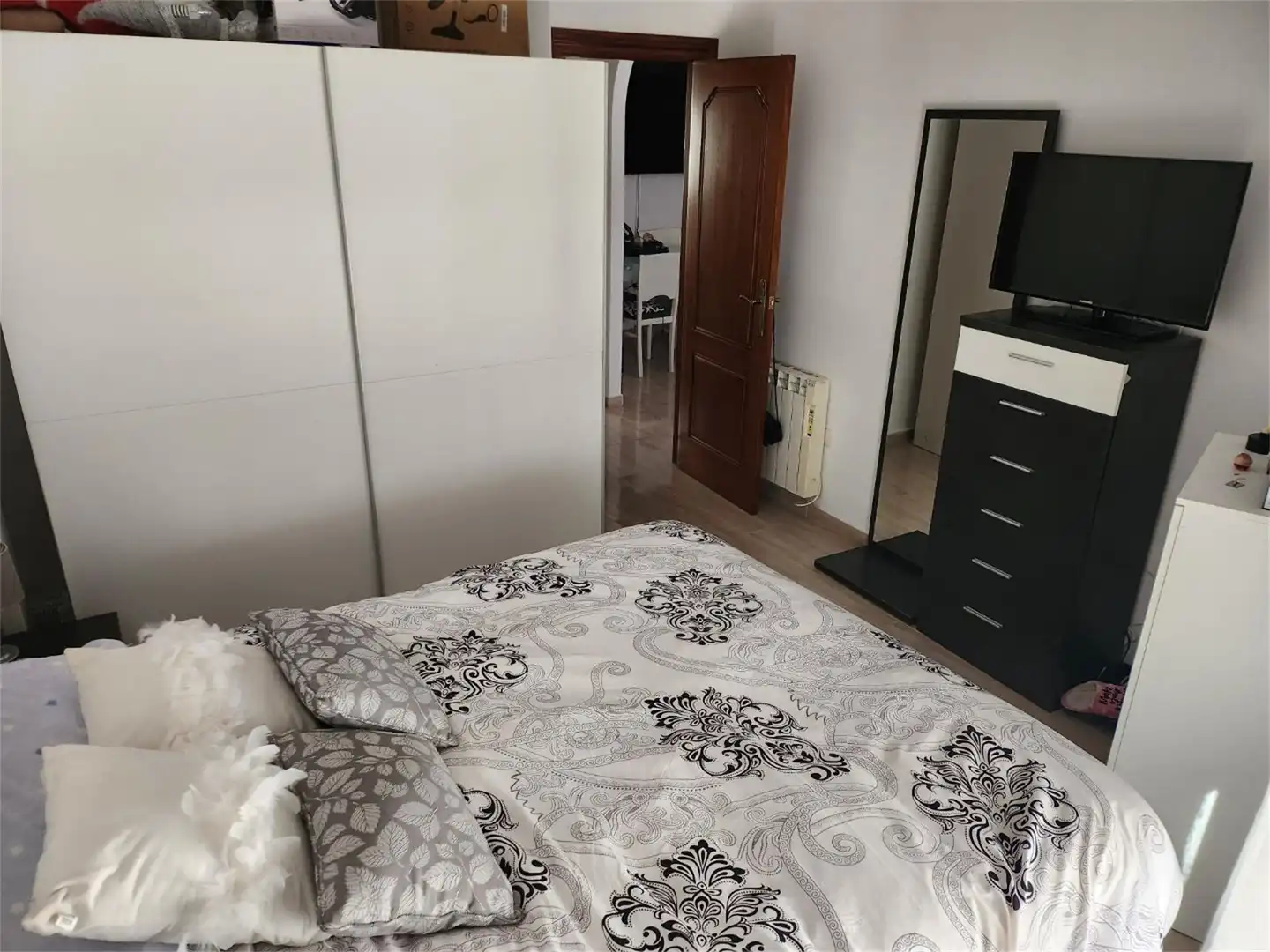 Piso en venta en Calle los Tejedores, 16, Baeza Habitación de Piso en venta en Baeza con Aire acondicionado, Calefacción y Terraza