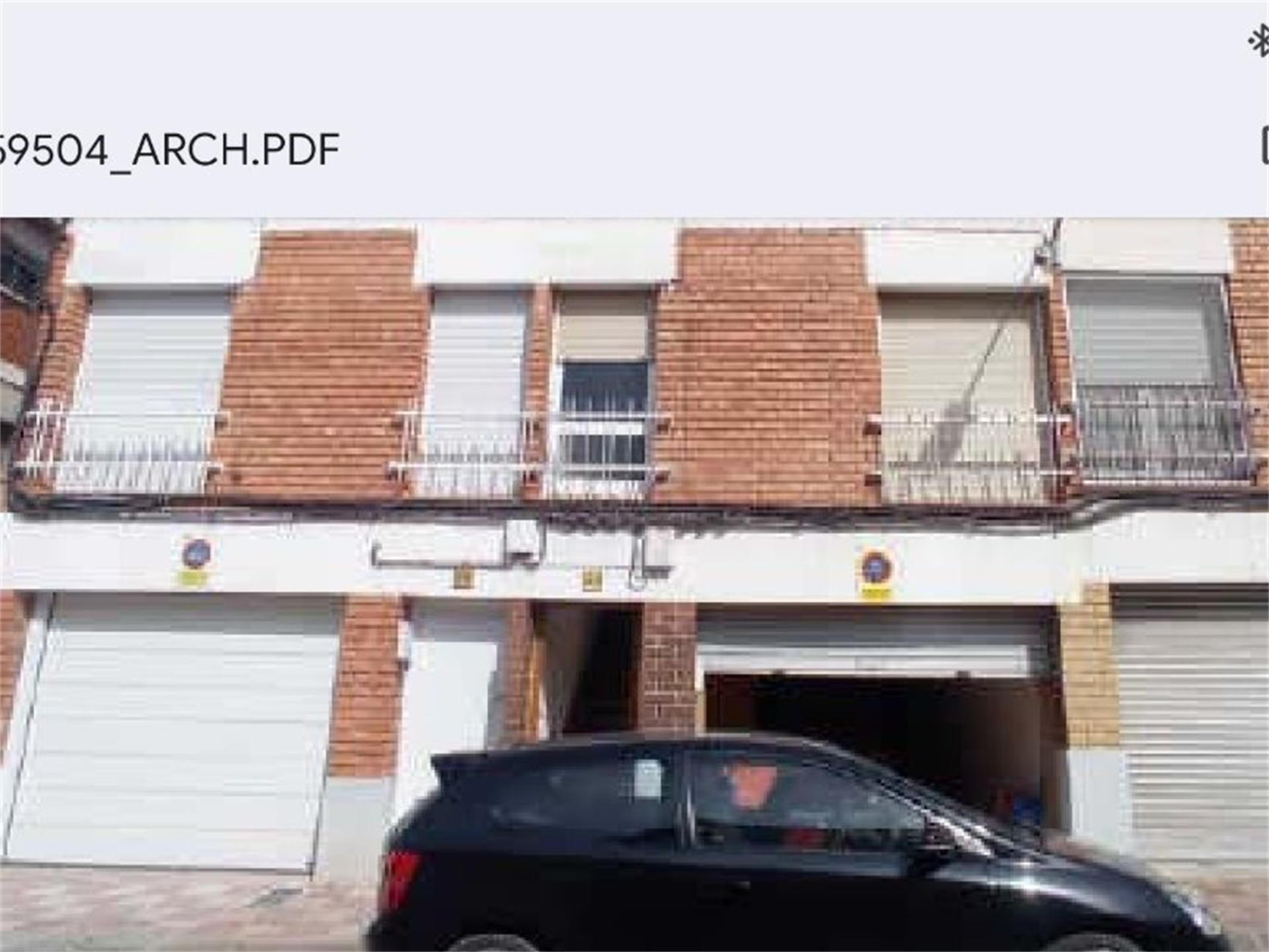 Casa adosada en venda a Avinguda Piscinas I Esports, 21, Navarcles Vista exterior de Casa adosada en venda en Navarcles amb Terrassa