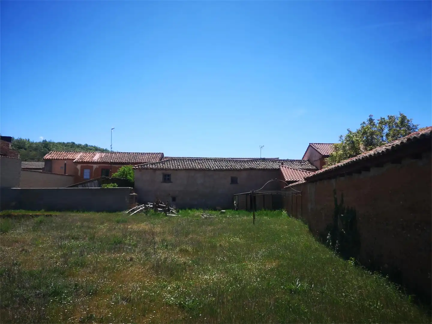 Land for sale in Calle San Saturnino, 10, Rioseco de Tapia Land for sale in Rioseco de Tapia