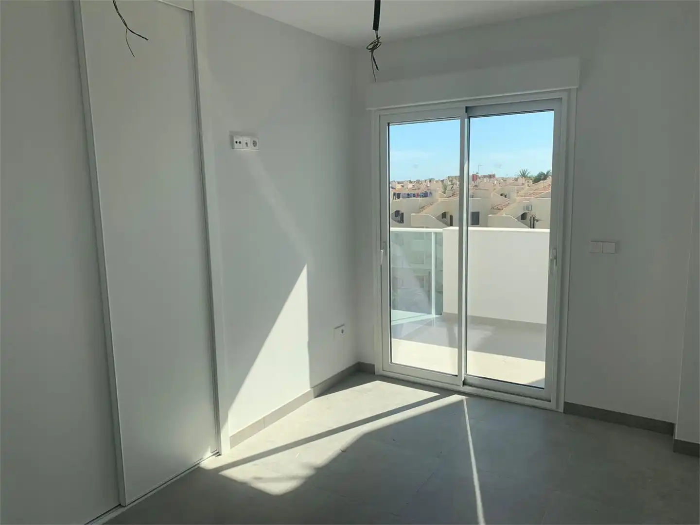 Flat for rent in Carrer Xoriguer, 12, Les Bovetes - La Felicidad Bedroom of Flat for rent in Dénia with Air Conditioner, Heating and Private garden