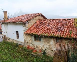 Vista exterior de Casa adosada en venda en Cillorigo de Liébana