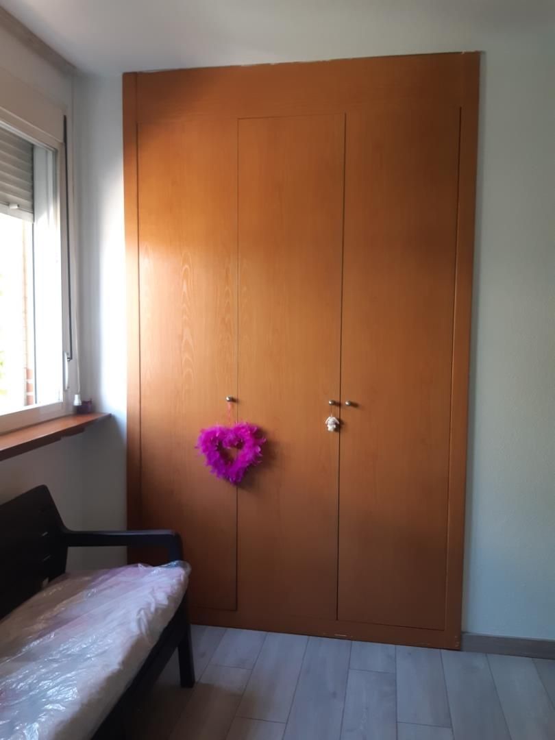 Dormitori de Apartament per a compartir en  Madrid Capital amb Calefacció, Jardí privat i Parquet