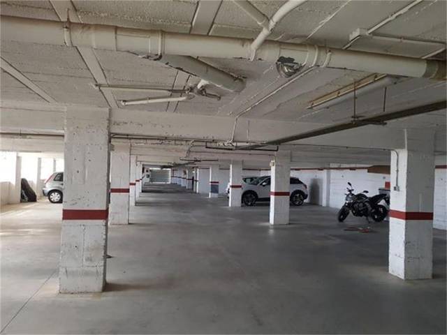 Garaje en Venta en Avenida de Picasso, 37 en La Cala del Moral