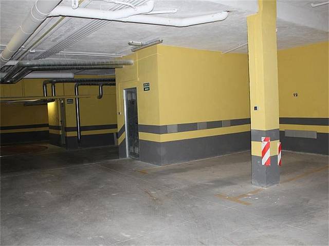 Garaje en Venta en Carrer Batalla d'Almansa, 9 en Rocafort