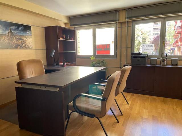 Oficina en Alquiler en Calle San Iñigo, 3 en Centro