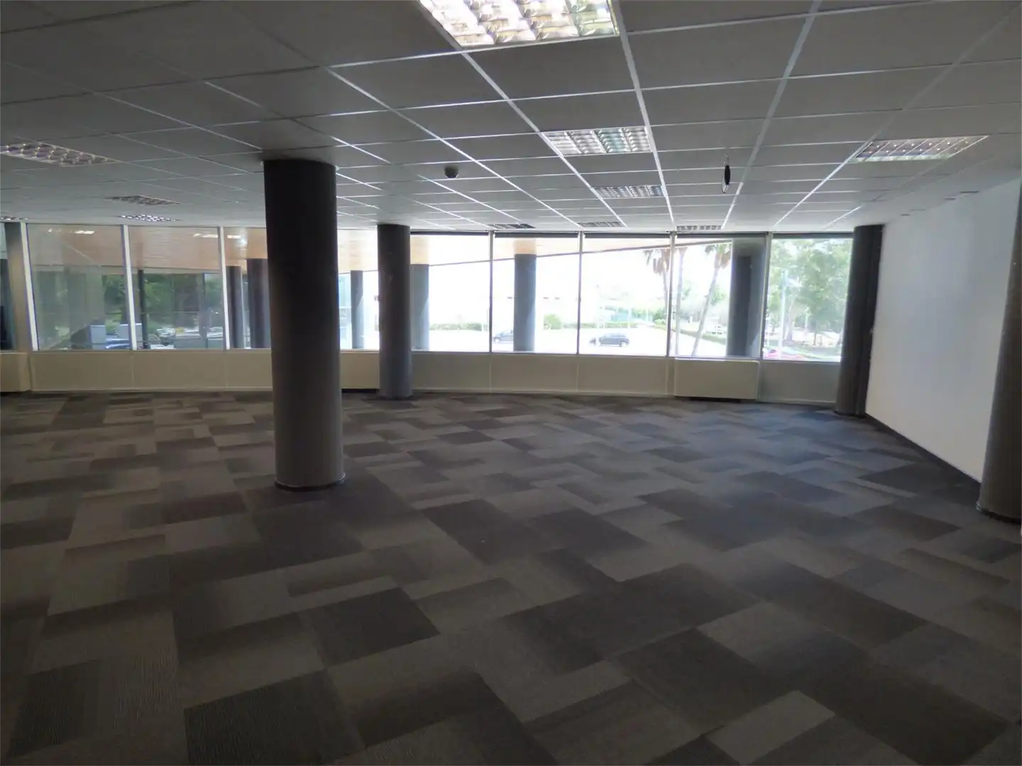 Büro zum Verkauf in Camí de Son Fangos, 100, Son Riera - Aeroport Büro zum Verkauf in Palma de Mallorca mit Klimaanlage und Heizung