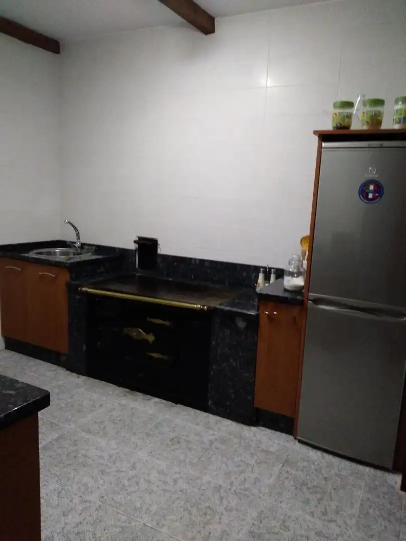 Casa o chalet en venta en Calle Vega, 19, Villagatón Cocina de Casa o chalet en venta en Villagatón con Calefacción, Jardín privado y Trastero
