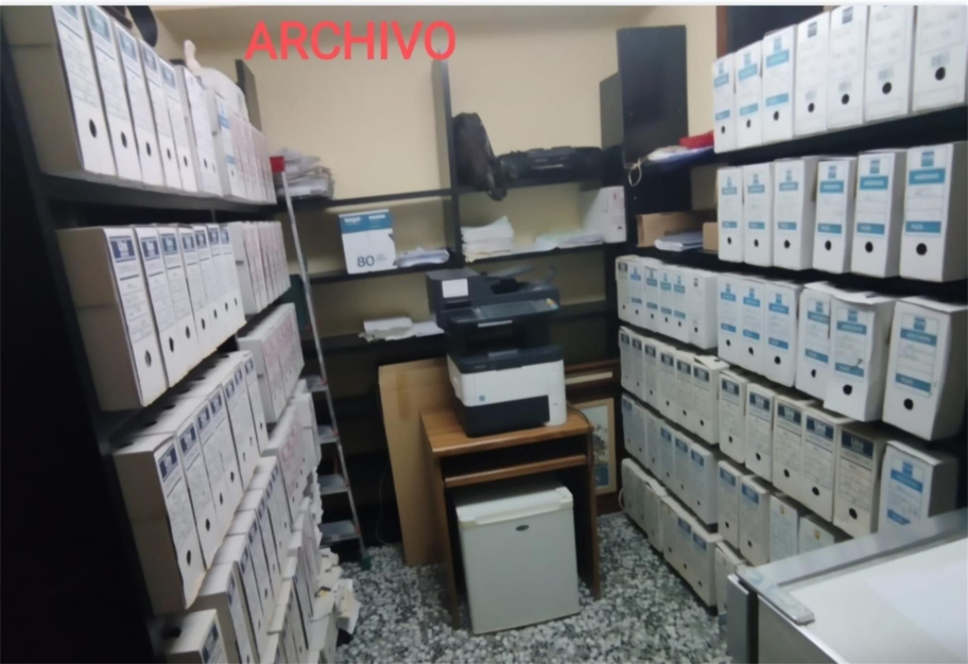 Oficina en venda en  Jaén Capital