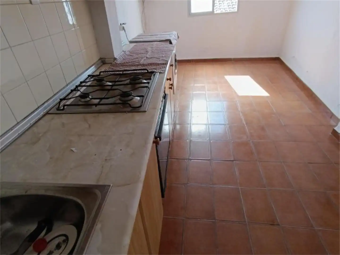 Pis en venda a Calle Presbitero Jose Moreno, 16, Benaoján Cuina de Pis en venda en Benaoján amb Terrassa i Balcó