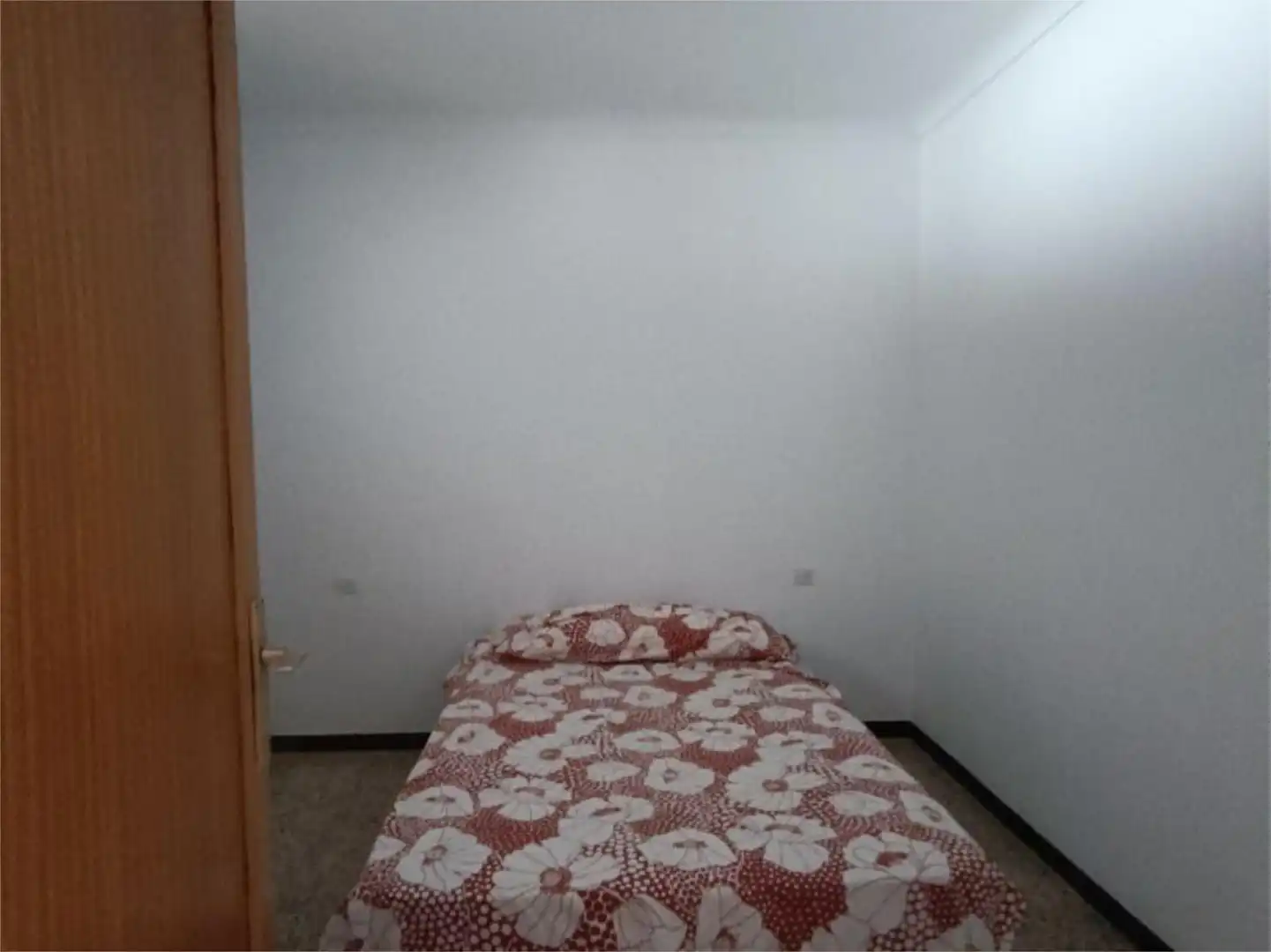 Pis en venda a Calle Presbitero Jose Moreno, 16, Benaoján Dormitori de Pis en venda en Benaoján amb Terrassa i Balcó