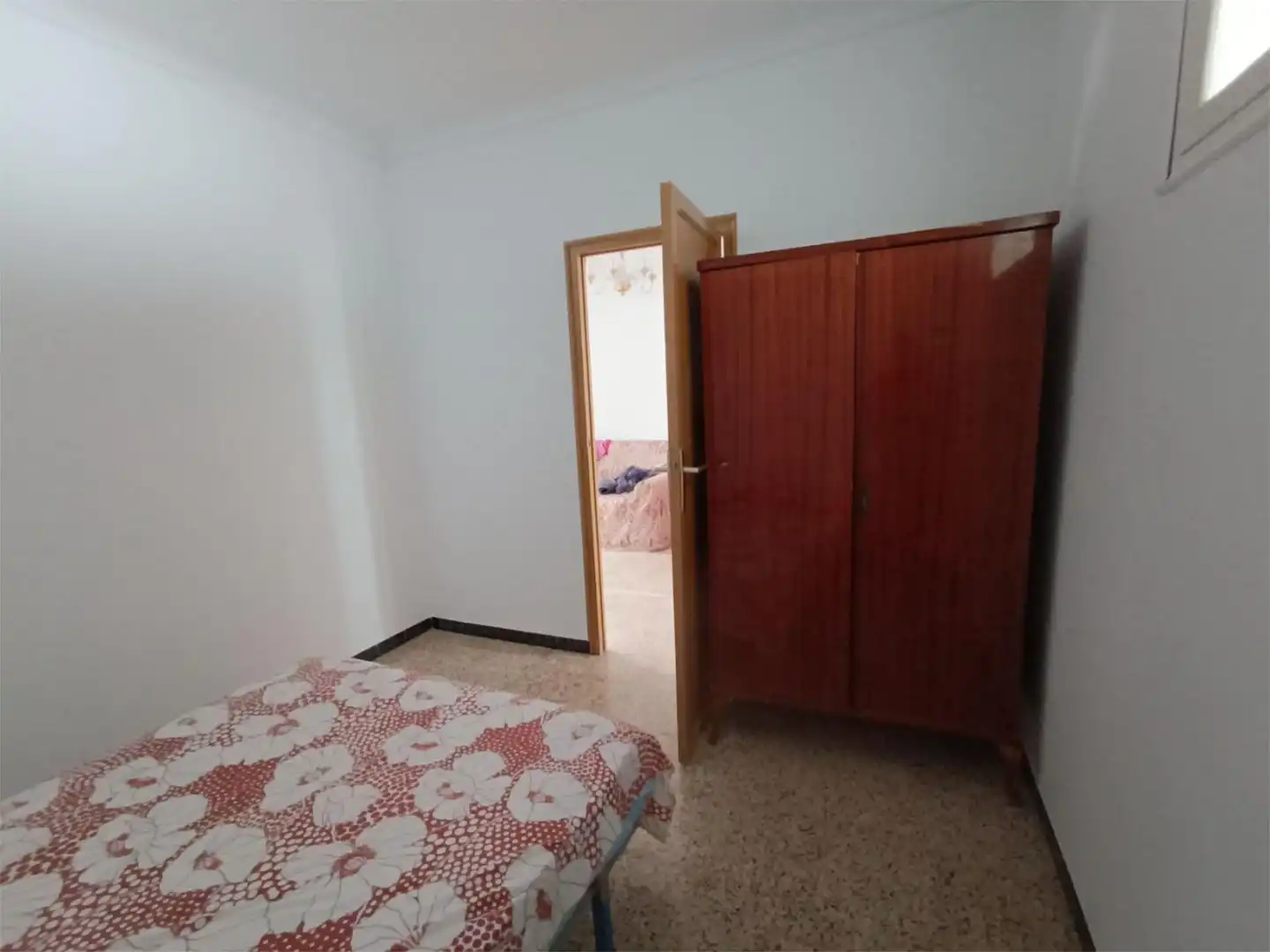 Pis en venda a Calle Presbitero Jose Moreno, 16, Benaoján Dormitori de Pis en venda en Benaoján amb Terrassa i Balcó