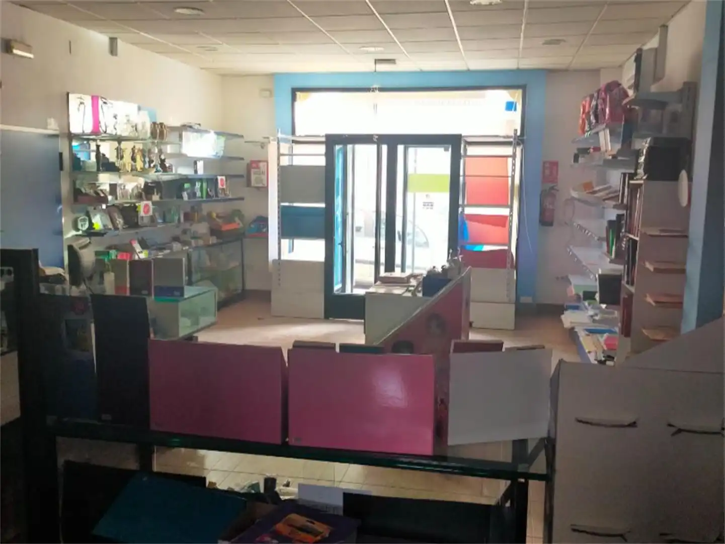 Local en venda a Calle Acera de la Virgen, 24, Residencial Triana - Barrio Alto Local en venda en Las Gabias amb Aire condicionat, Calefacció i Moblat
