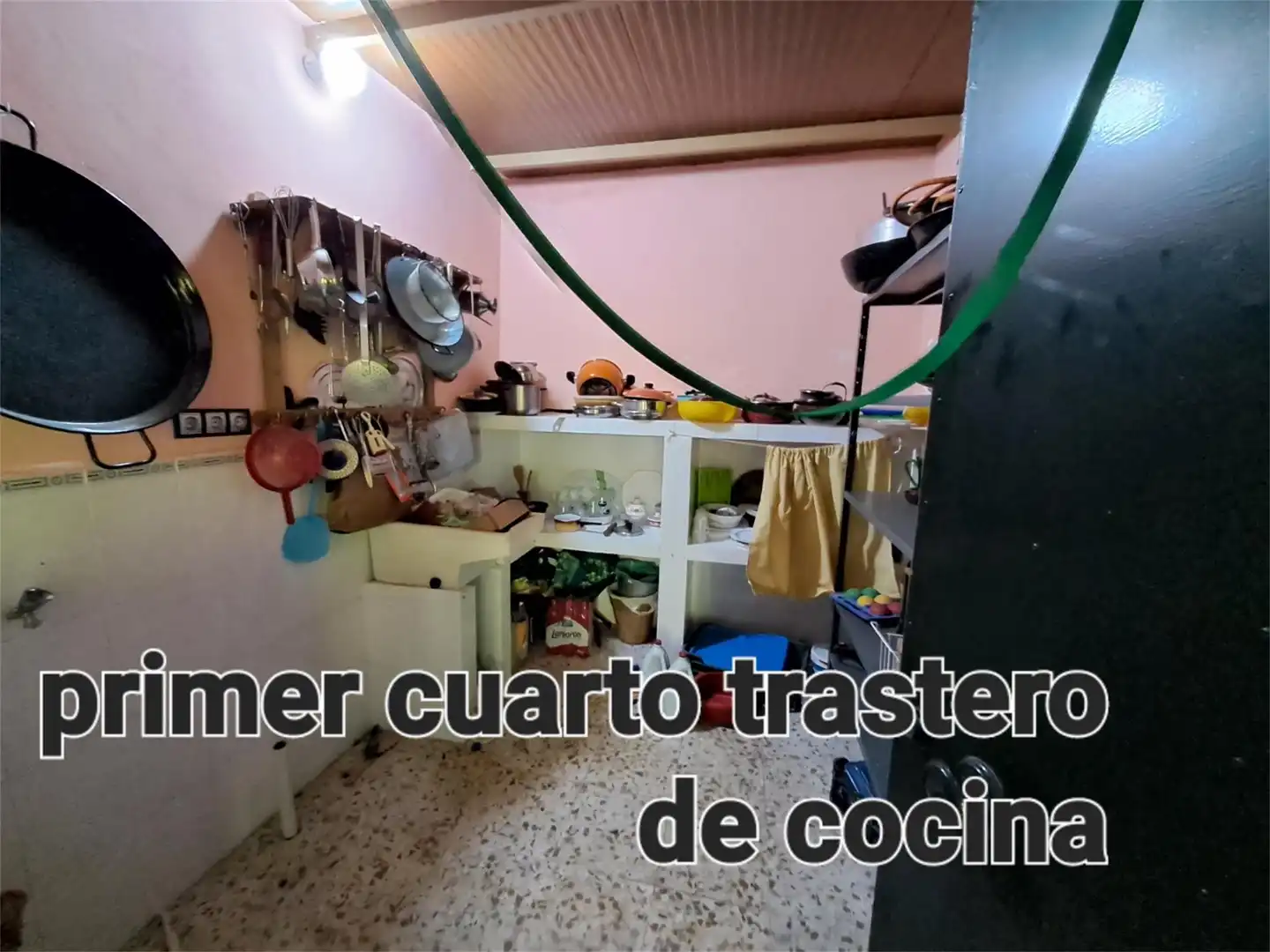 Cocina de Casa adosada en venta en Las Cabezas de San Juan con Aire acondicionado, Calefacción y Jardín privado