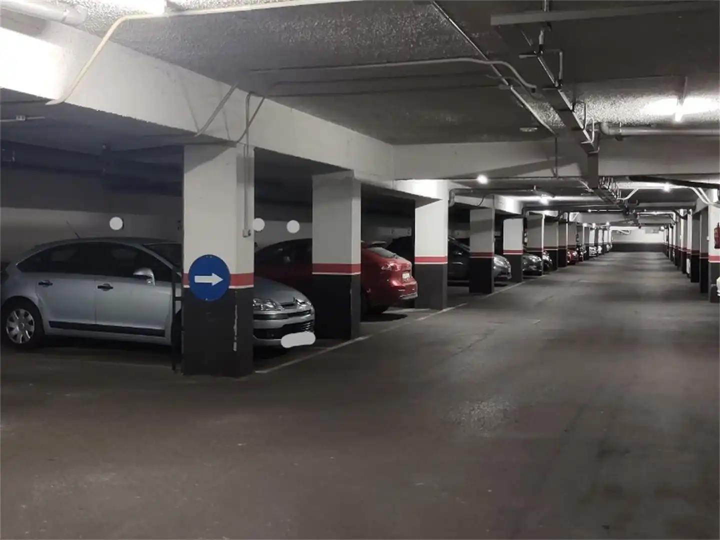 Flat for sale in Urbanizacion Tres Culturas, 1, Buenavista - Valparaíso - La Legua Parking of Flat for sale in Toledo Capital with Air Conditioner, Terrace and Swimming Pool