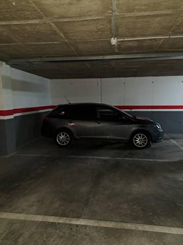 Garaje en Alquiler en Calle Claudio Coello, 7 en El Quiñón