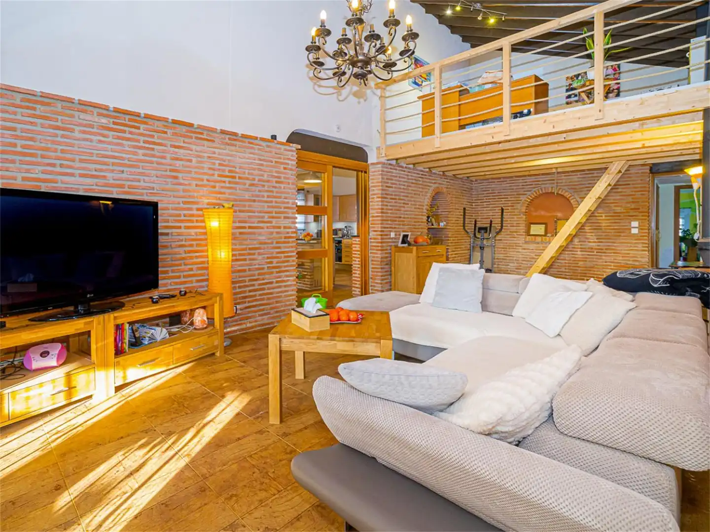 Sala d'estar de Finca rústica en venda en Formentera del Segura amb Aire condicionat, Terrassa i Piscina