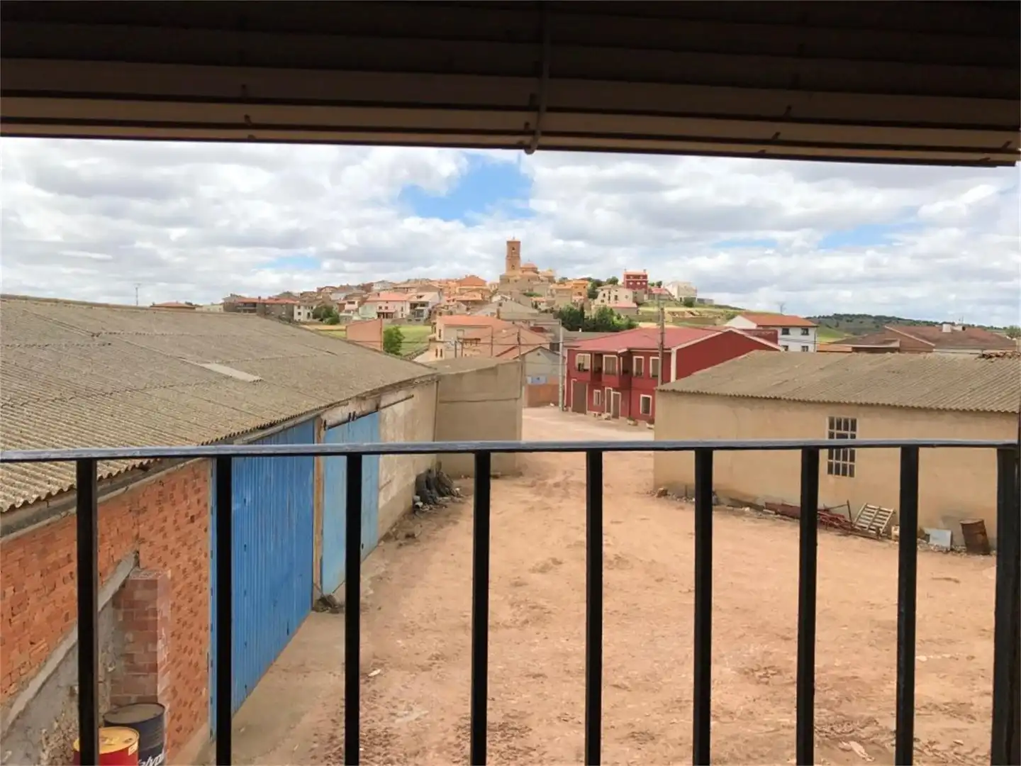 Flat for sale in Calle Humbría, 3, Cubel Exterior view of Flat for sale in Cubel with Heating, Private garden and Storage room