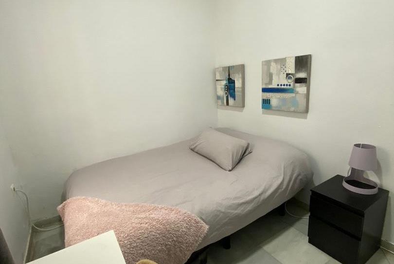 Photo 1 of Flat to share in San Luis, 9, Feria, Sevilla