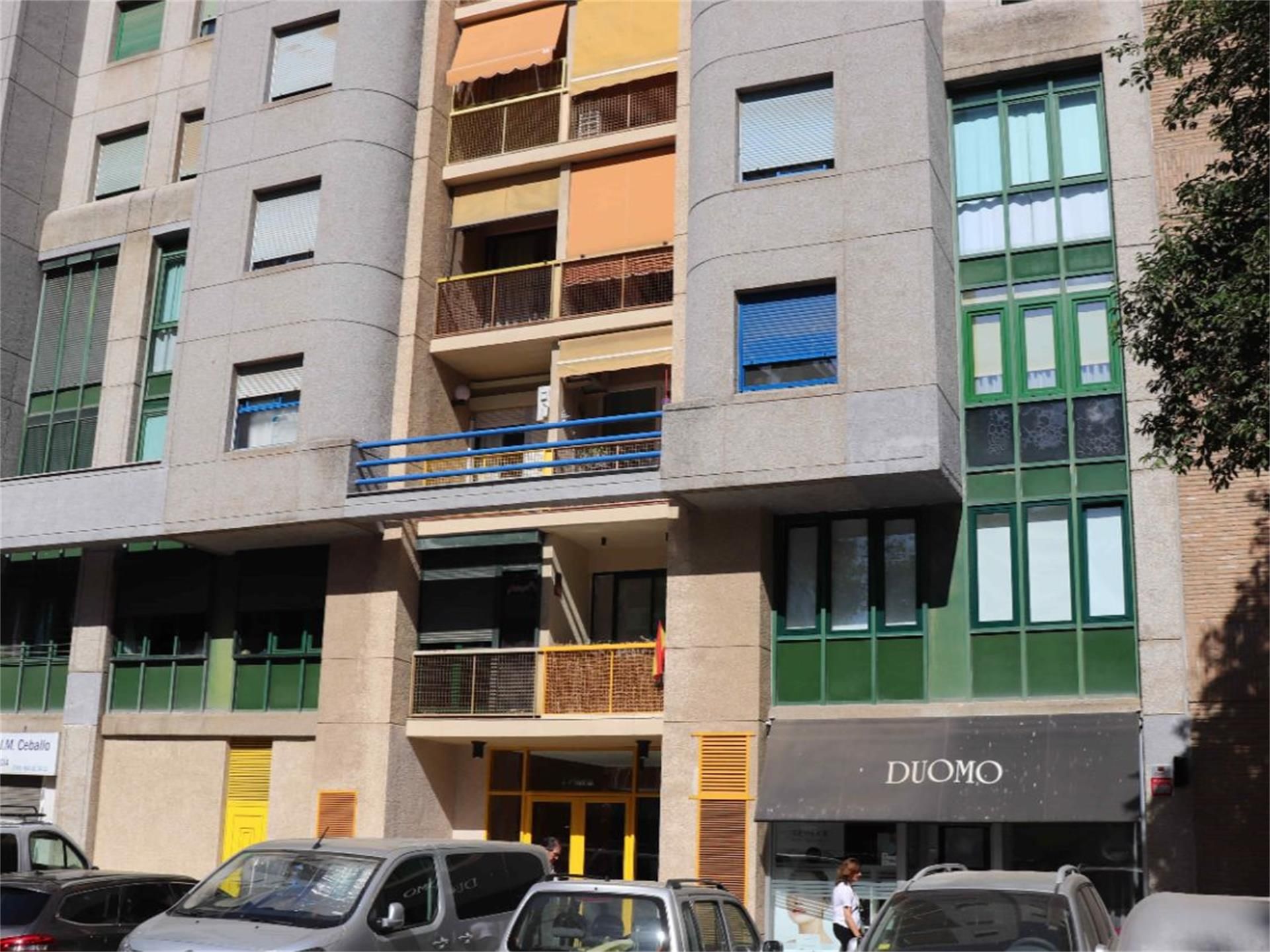 Flat for sale in Calle Doctor Antonio Cortés Lladó, 9, Parque María Luisa -Giralda Sur