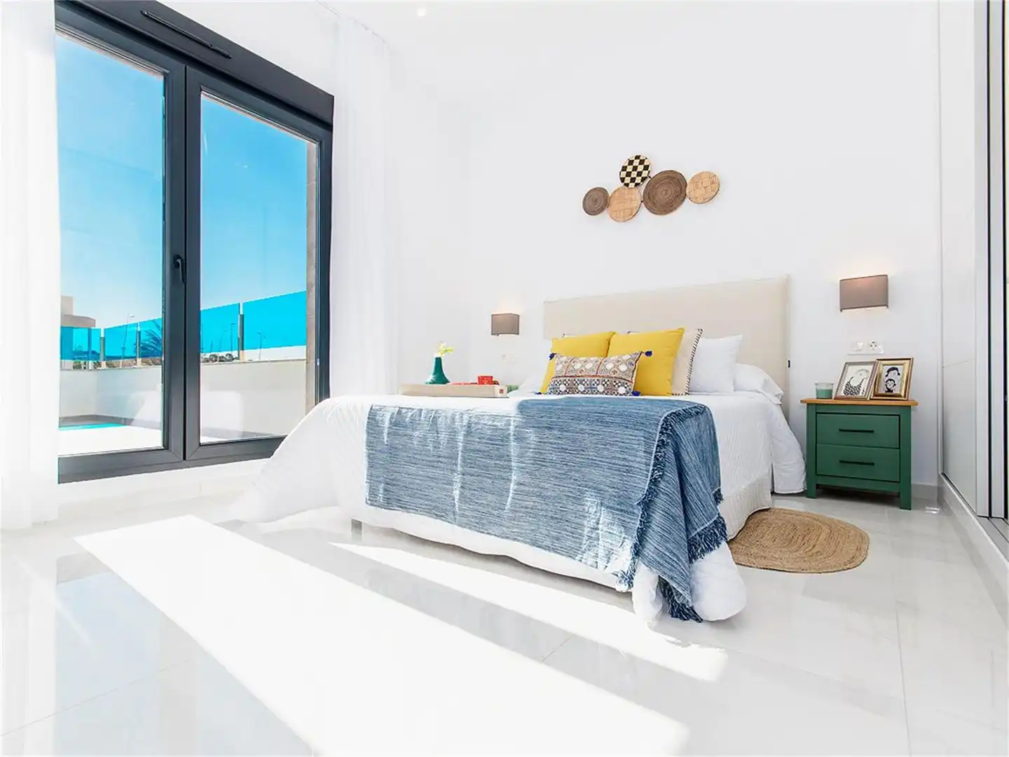 Dormitori de Casa o xalet en venda en Orihuela amb Aire condicionat, Jardí privat i Terrassa