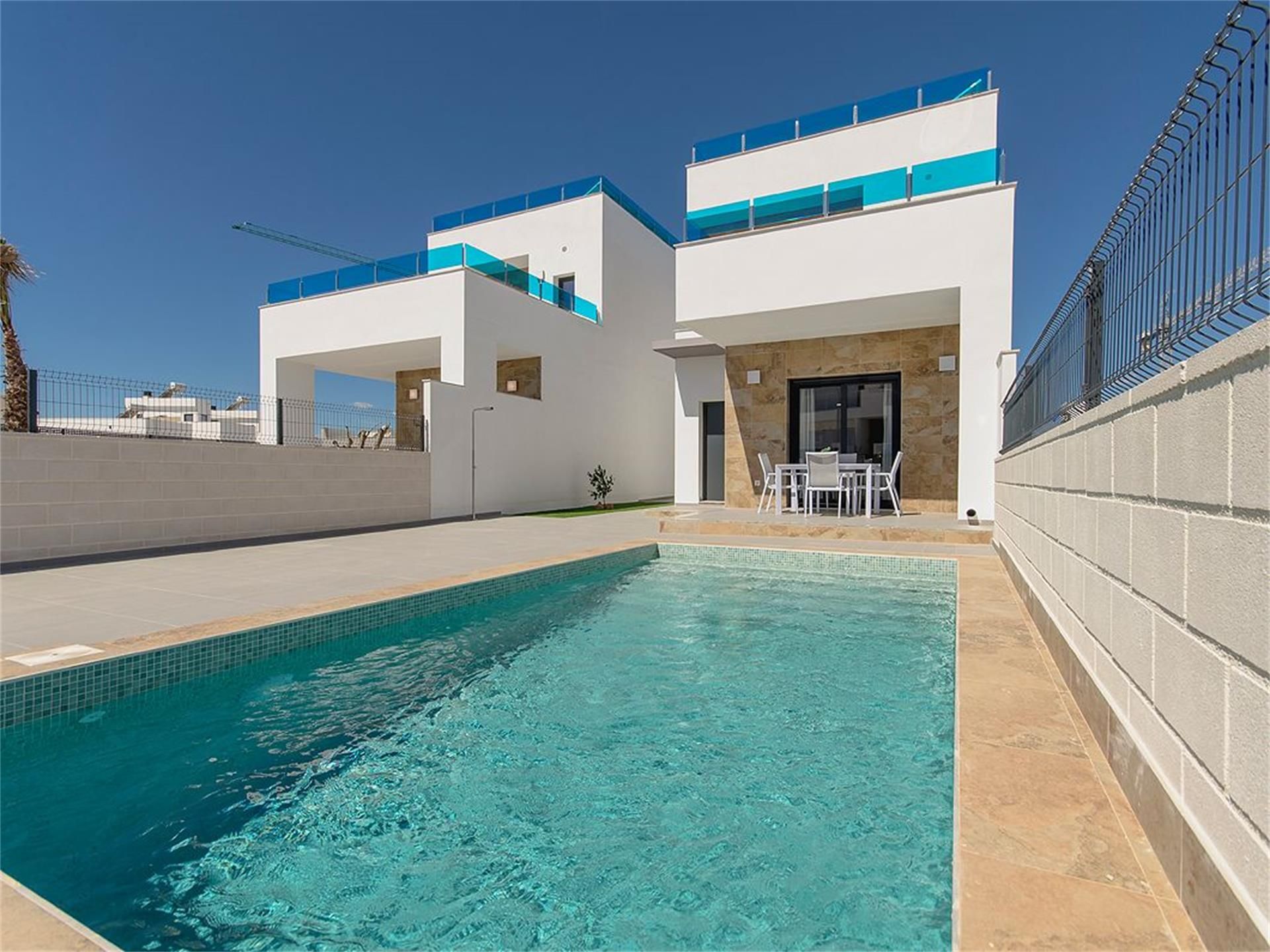 Piscina de Casa o xalet en venda en Orihuela amb Aire condicionat, Terrassa i Piscina