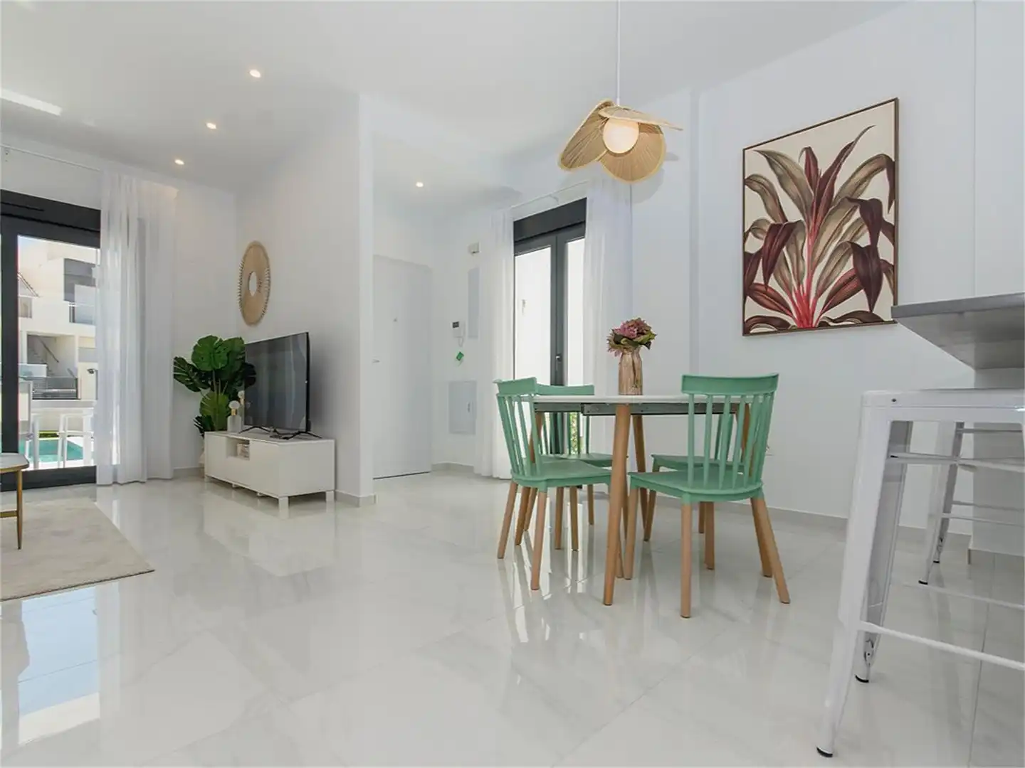 Menjador de Casa o xalet en venda en Orihuela amb Aire condicionat, Jardí privat i Terrassa