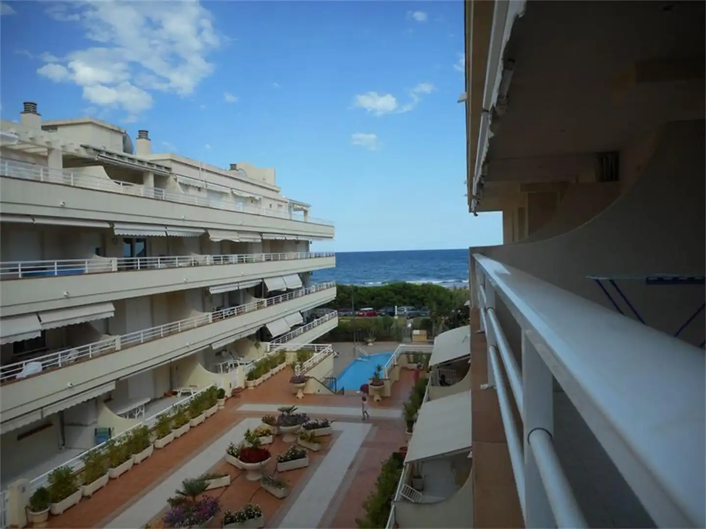 Wohnungen zur Miete in Carrer del Camí de l'Atall, 45, Alcossebre Außenansicht von Wohnungen zur Miete in Alcalà de Xivert mit Klimaanlage, Privatgarten und Terrasse