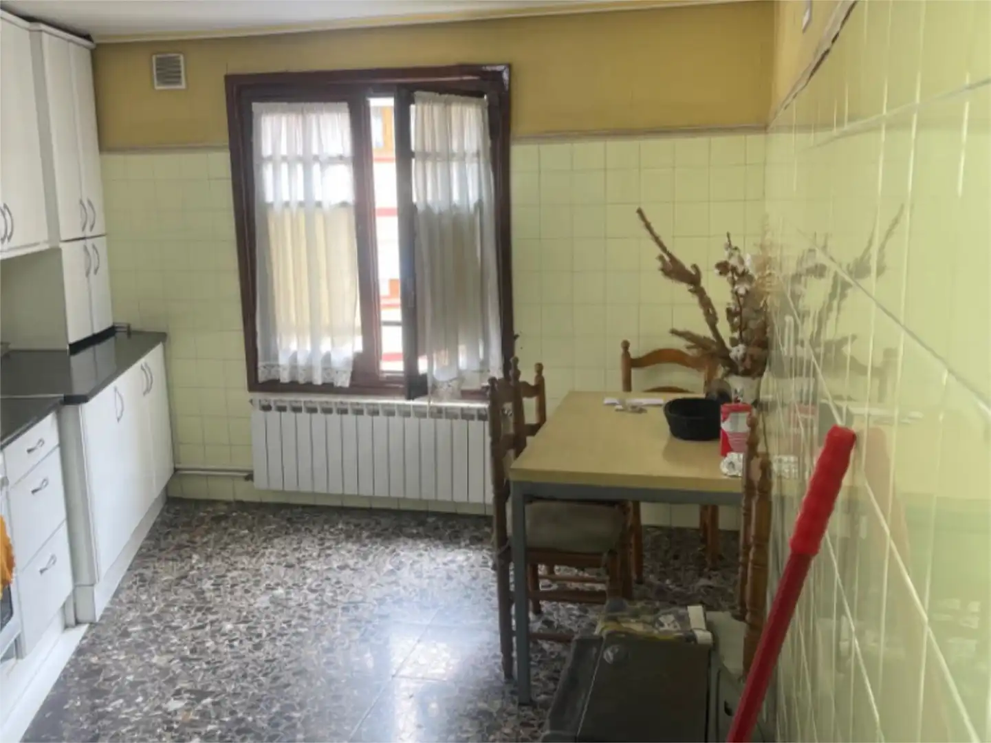 Küche von Wohnung zur untervermieten in Legazpi mit Parkett, Möbliert und Waschmaschine