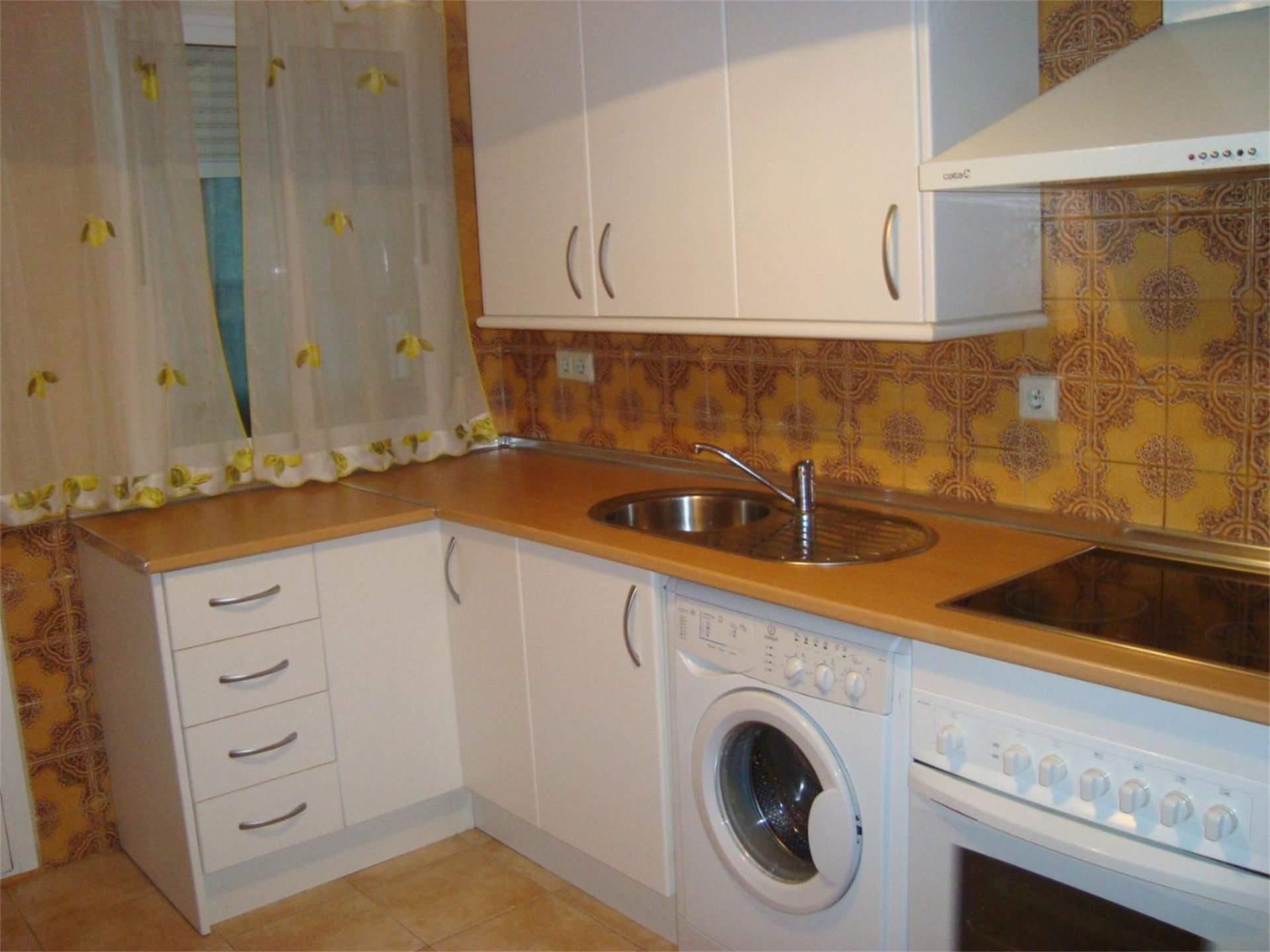 Kitchen of Flat for sale in Trujillo  with Air Conditioner, Terrace and Balcony