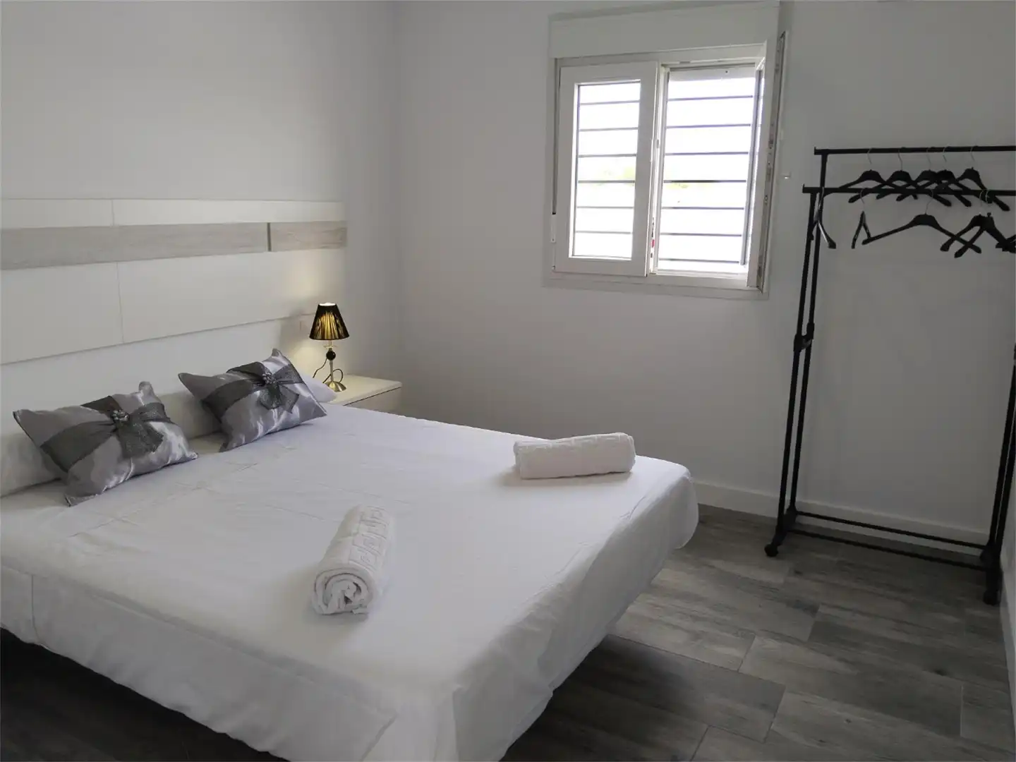 Dormitori de Casa o xalet de lloguer en Chiclana de la Frontera amb Jardí privat, Terrassa i Piscina
