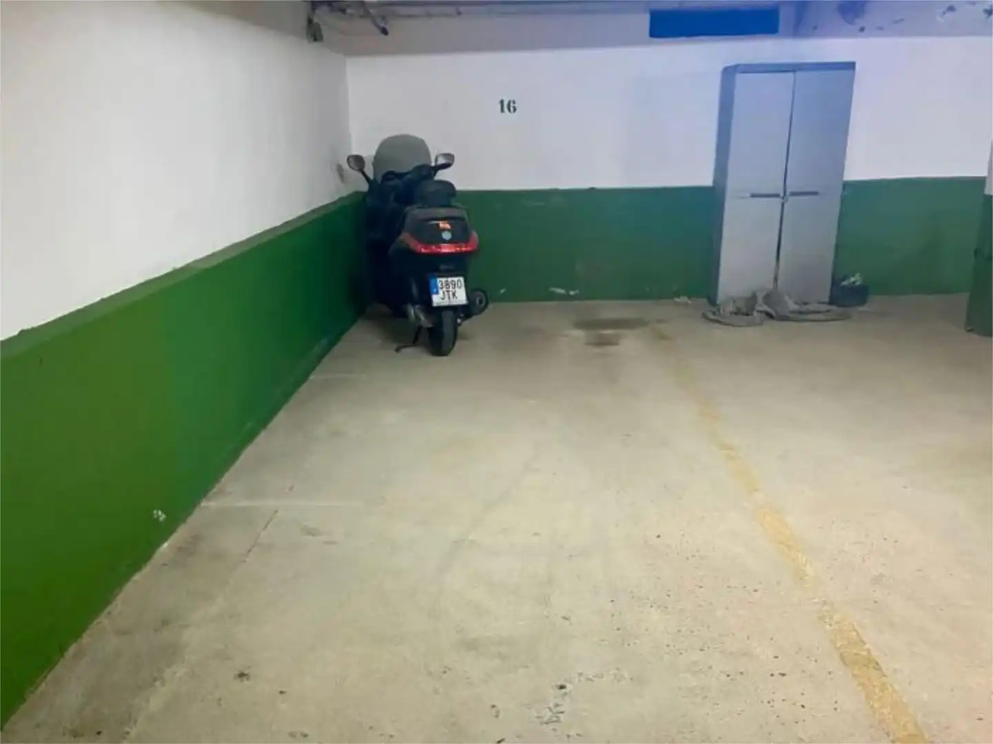 Garage zur Miete in Calle del Noray, 1, Crevillet Parkplatz von Garage zur Miete in El Puerto de Santa María