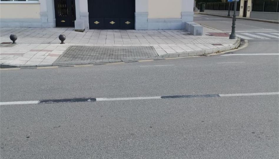 Photo 1 of Garage to rent in Avenida de Los Emigrantes, 25, Navia, Asturias