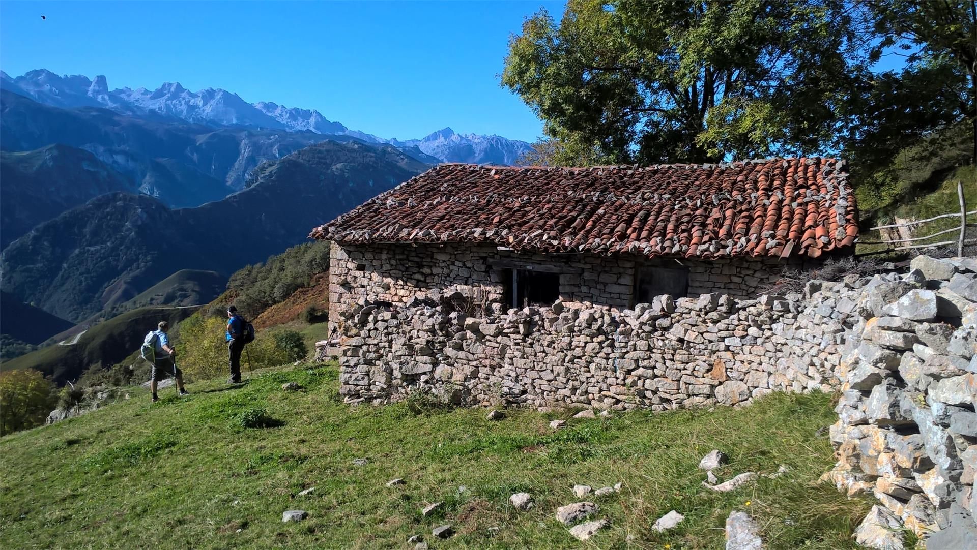 Exterior view of Land for sale in Peñamellera Alta