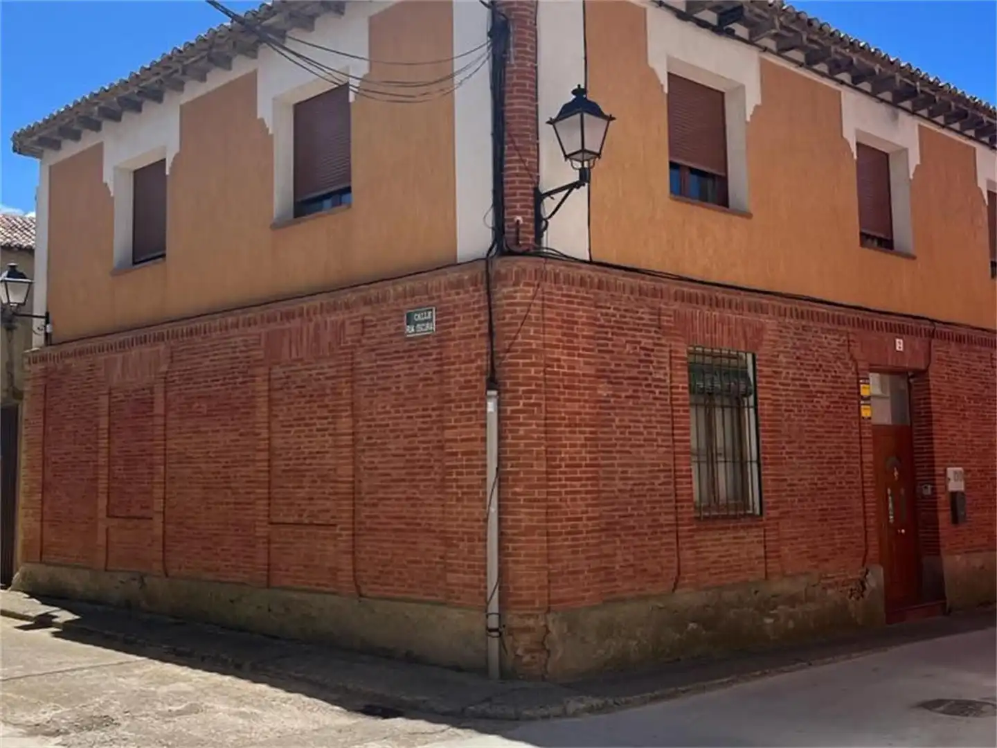 Exterior view of Detached homes for sale in Paredes de Nava