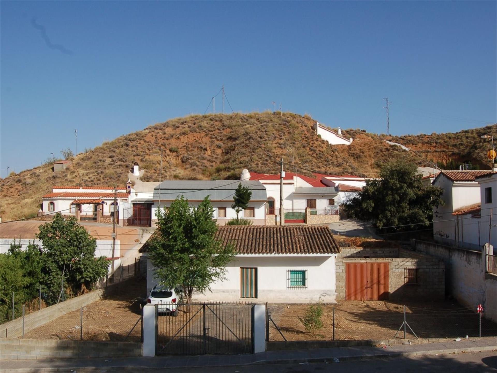 Exterior view of Flat for sale in Cortes y Graena  with Private garden, Storage room and Furnished