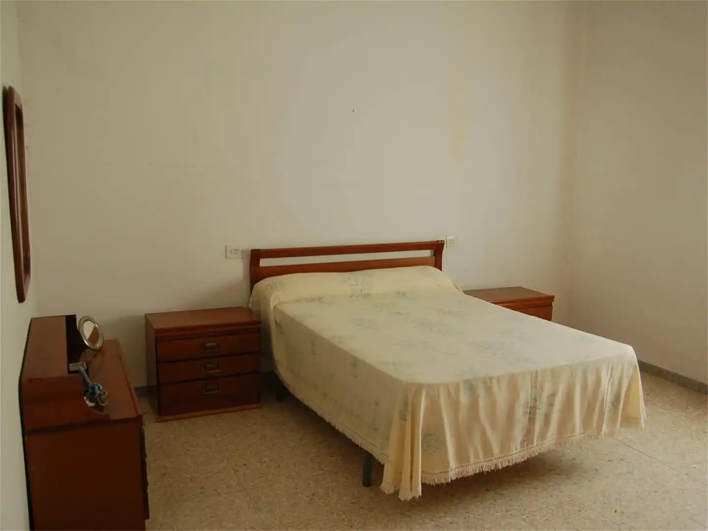 Flat for sale in Calle Andalucia, 8, Cortes y Graena Bedroom of Flat for sale in Cortes y Graena with Private garden, Storage room and Furnished