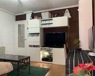 Living room of Flat for sale in Valladolid Capital  with Terrace